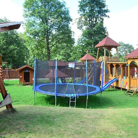 Pensiunea Sequoia Cluj-Napoca Ngoại thất bức ảnh