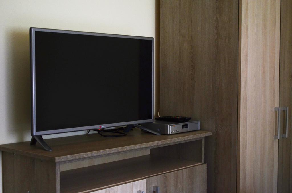 Pensiunea Sequoia Cluj-Napoca Ngoại thất bức ảnh